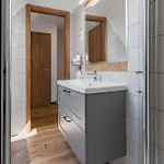 Monbuhim Twin * Veszprem