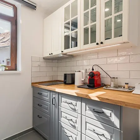 Monbuhim Twin Veszprém