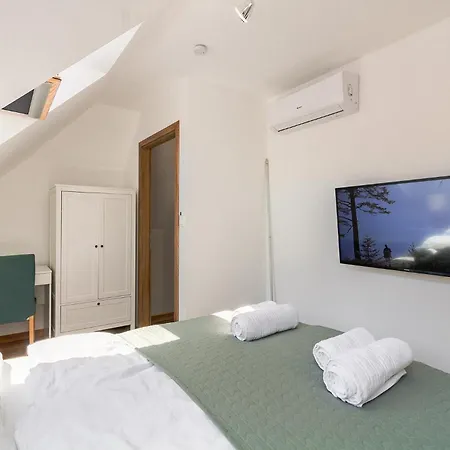 Monbuhim Twin 아파트 *