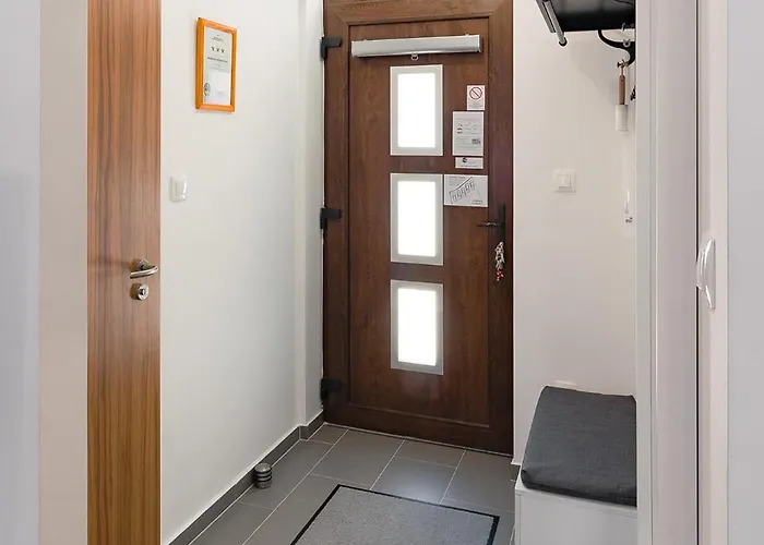 Monbuhim Twin Apartment *