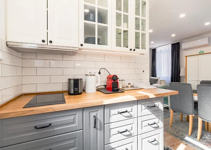 Monbuhim Twin * Veszprem