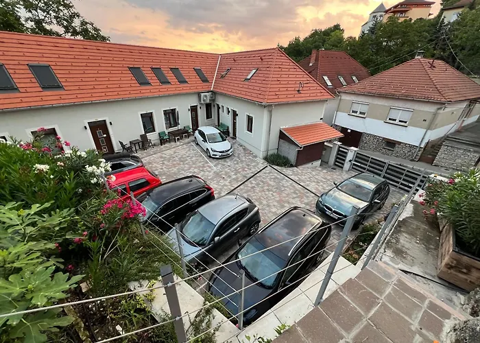 Monbuhim Twin Apartment Veszprem